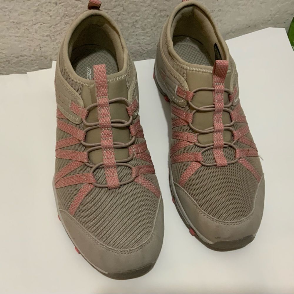 Skechers Seager Gatewood Hiker Shoes Taupe Pink Womens Shoes Size 8